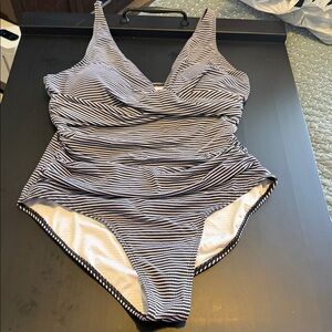 DAVI & DANI Navy and White Striped Ruched One-Piece Swimsuit